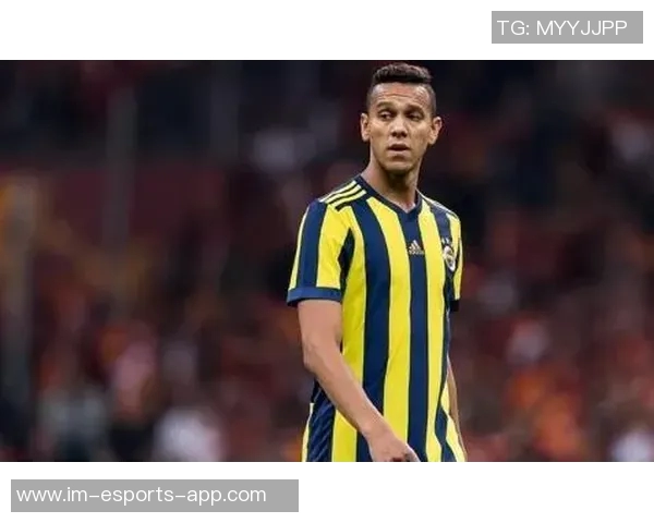 2025年足球球星转会大汇总 各大豪门最新引援与离队动态一览 2025年足球球星转会大汇总 各大豪门最新引援与离队动态一览