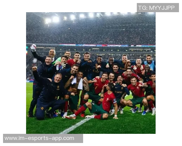 2025年美国足球球星排名前十揭晓 哪些球员跻身顶尖行列 2025年美国足球球星排名前十揭晓 哪些球员跻身顶尖行列